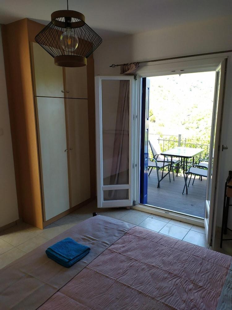 Evdokia s Samos Home