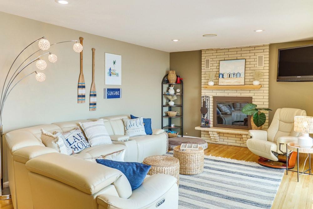 Villa on Lake Darling: Fire Pit, Deck & Bbq!