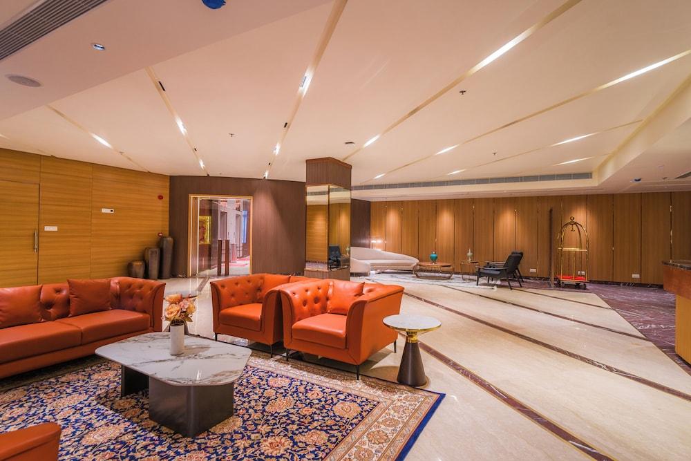 The Maple Hotel-Bhopal