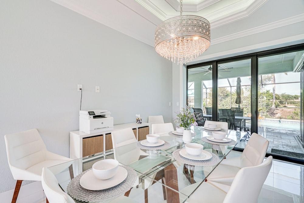 8 Mi to Dtwn: Canalfront Home in Cape Coral!