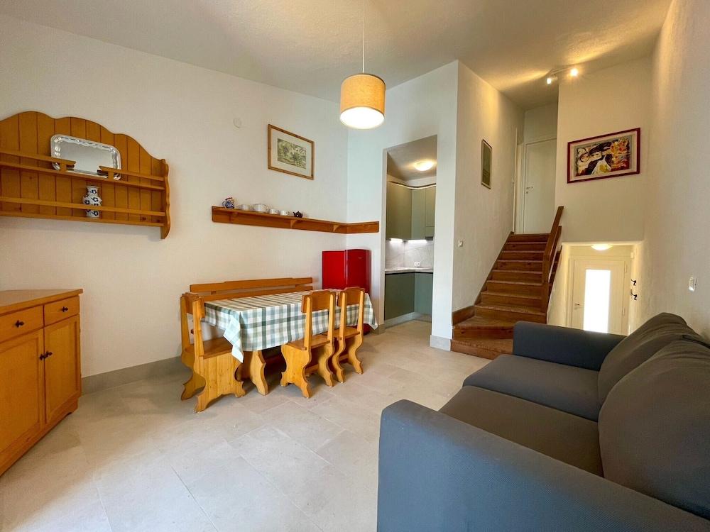 Coastal Villa With Private Garden