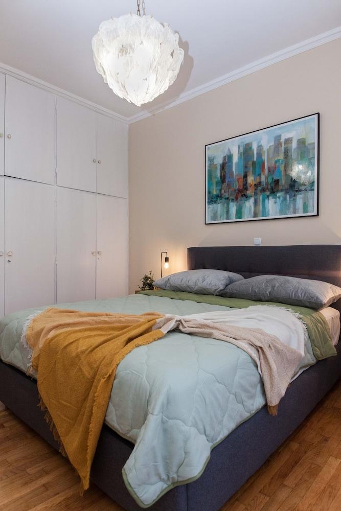 Boutique Stylish 1 Bd Apt in Patisia