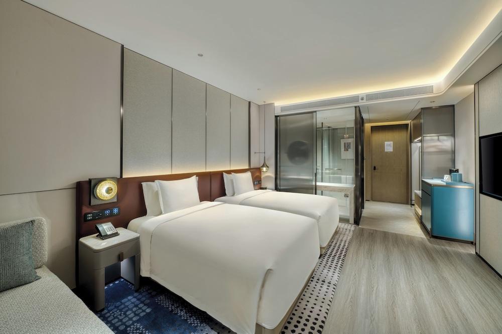 Crowne Plaza Xi'an Weiyang by IHG
