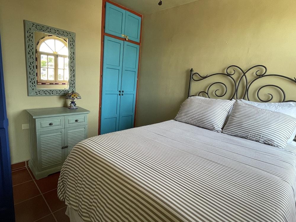 Casa del Puerto by Rocky Host