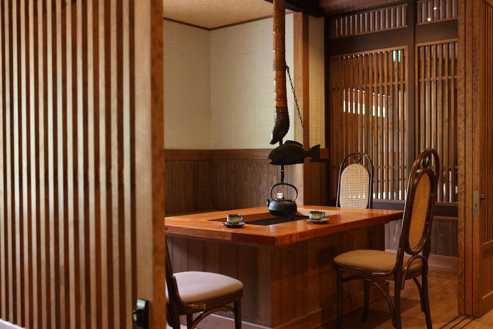 Shigakogen Milky Hot Spring Keikokunoyu