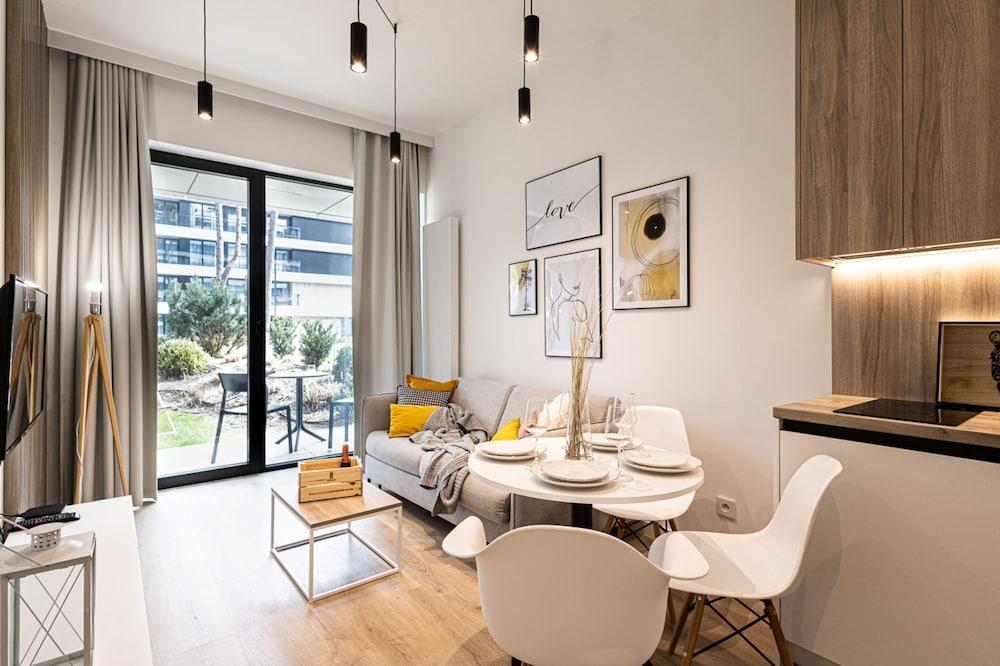 Amarillo Nadmorski Azyl Shellter Rogowo Gara