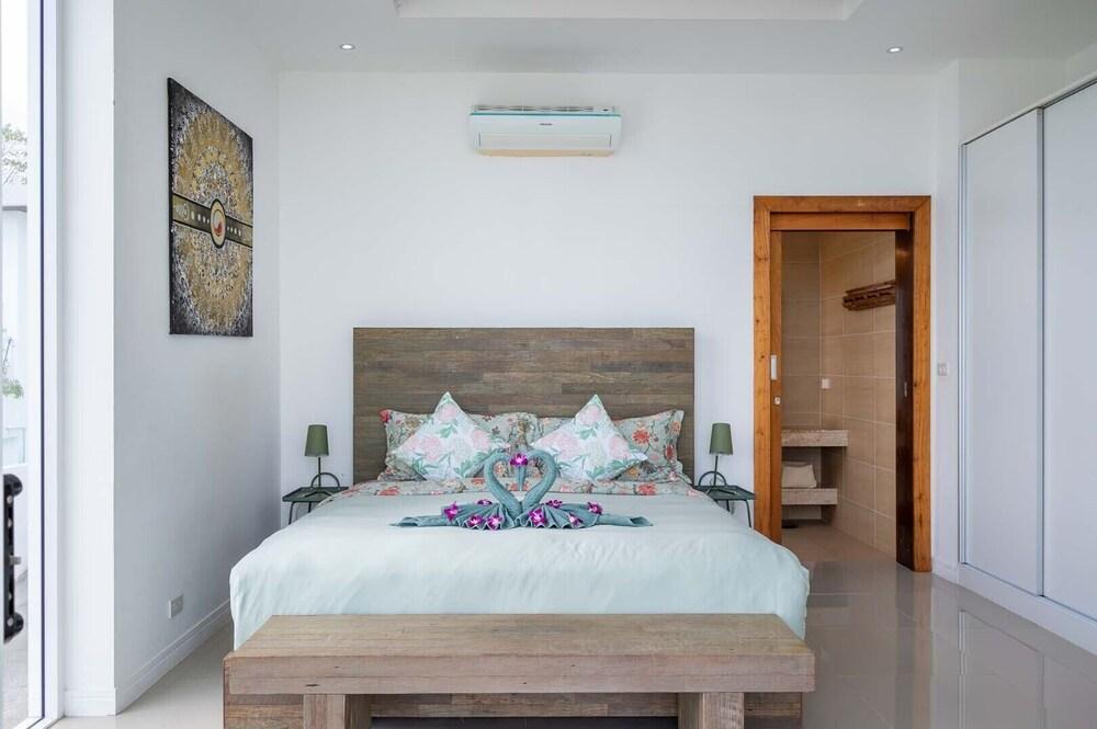 3 Bed Close To Fisherman Village KBR18