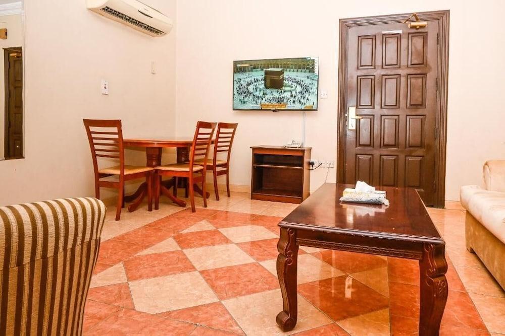 Celine Serviced apartments