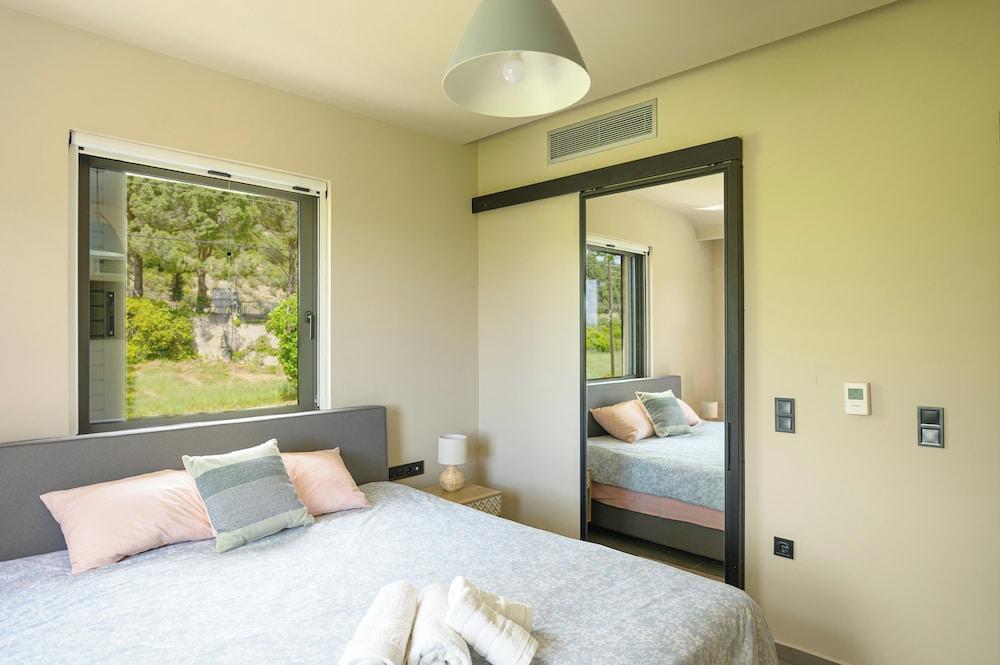 Antinea Olympian Villa