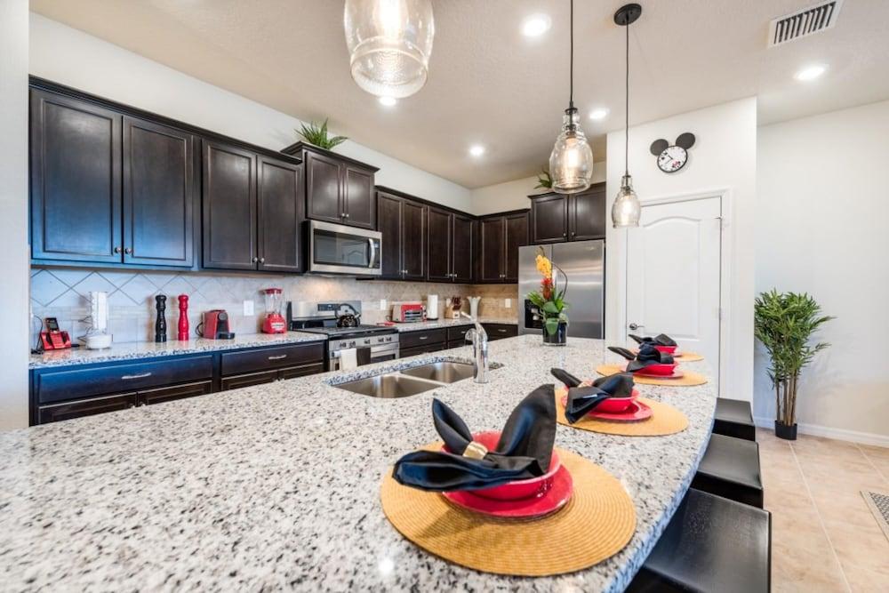 Magic Retreat Near Disney Sleeps 12 Private Pool Sol101
