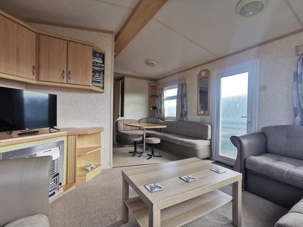 Plum 1 Coral Beach Ingoldmells 3 bed 8 Berth