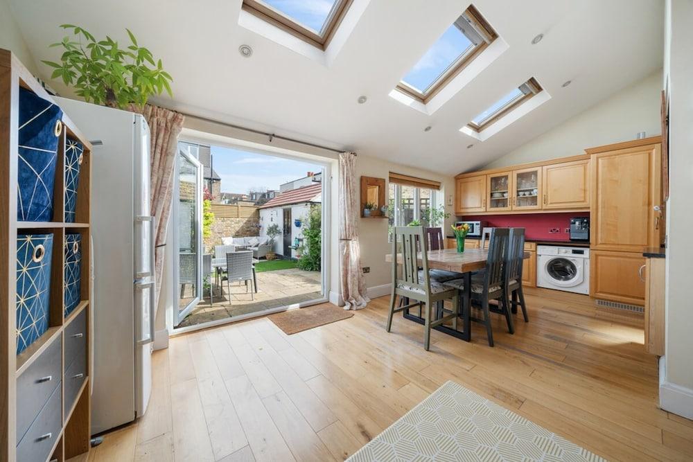 A Delightful 4-bedroom Home With a Private Garden