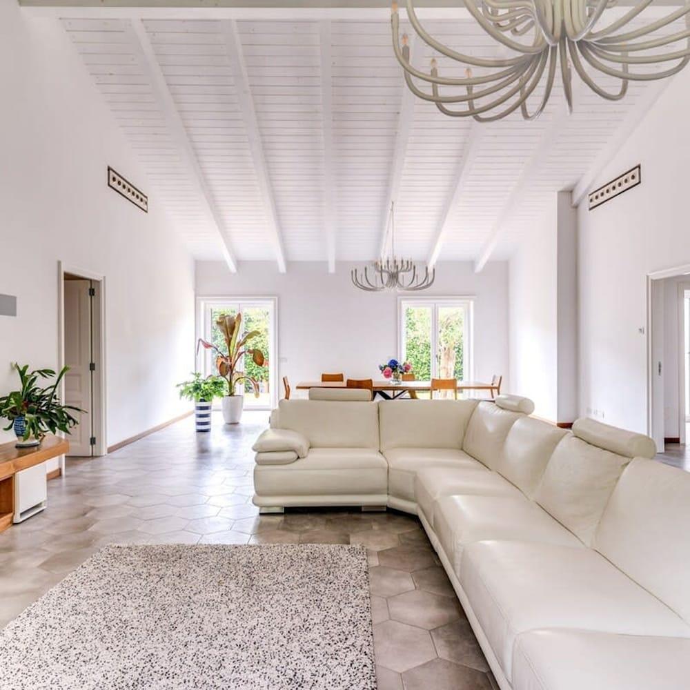 Romantic Garden in Sorrento