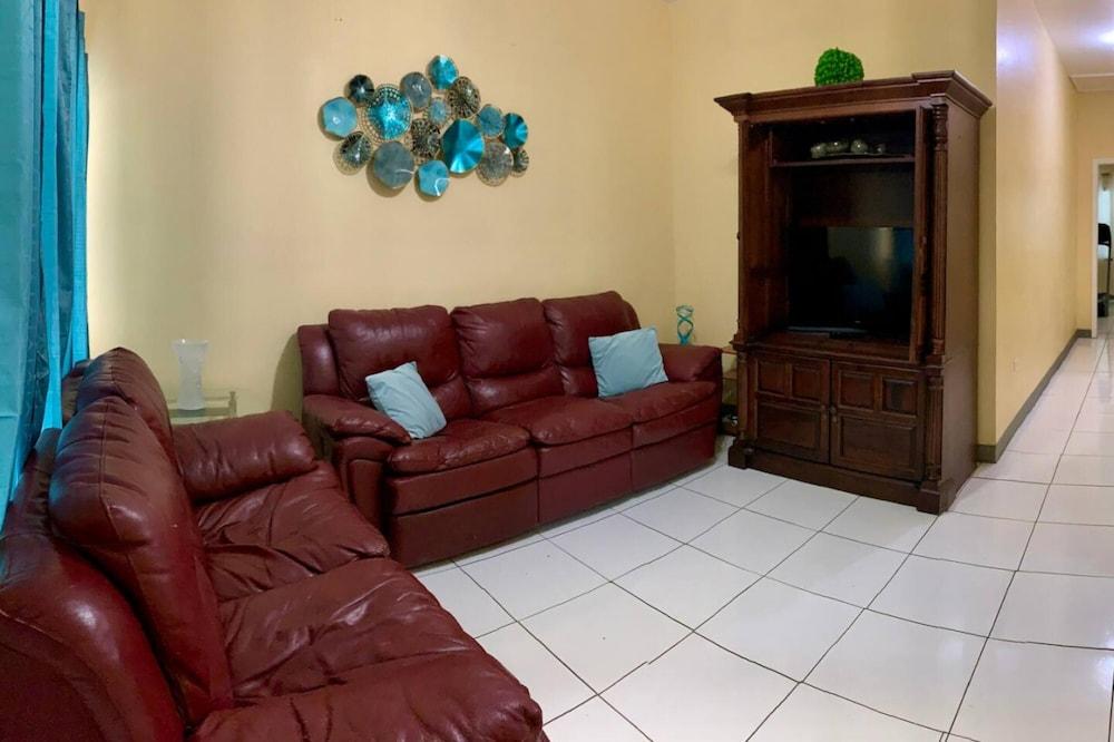 S3 BP Steps to Beach