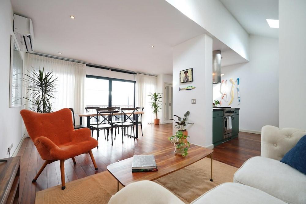 w Lovely 1BR in Casco Viejo