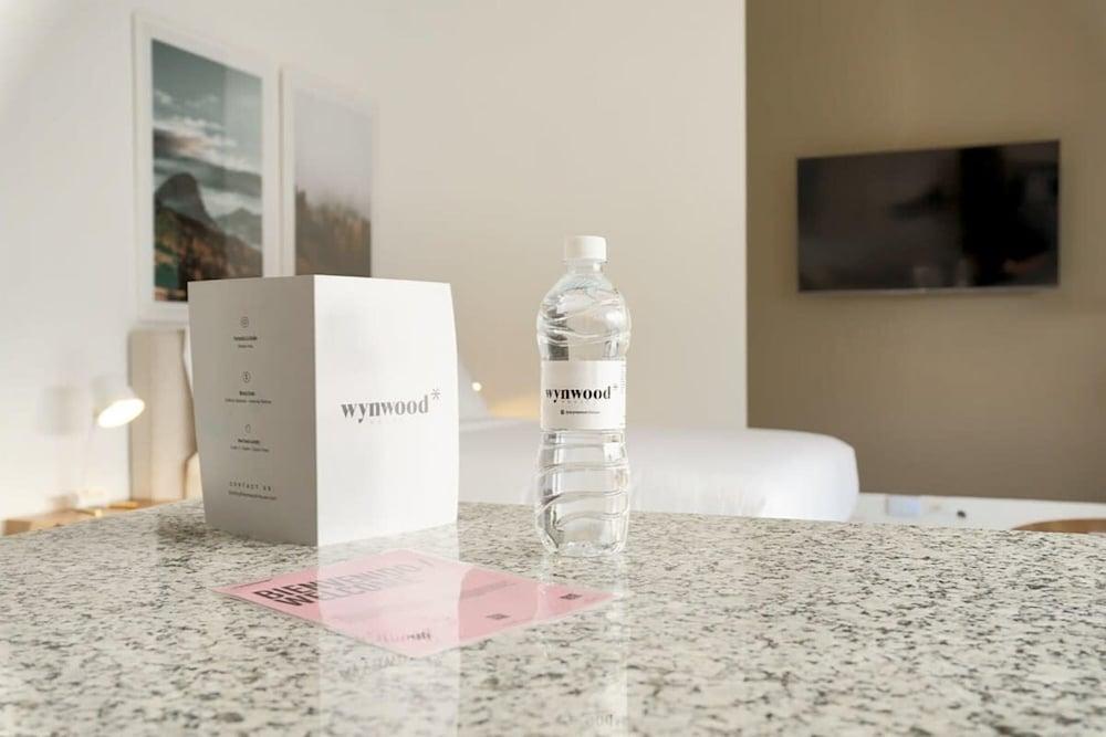 w Fancy Loft in Santa Ana