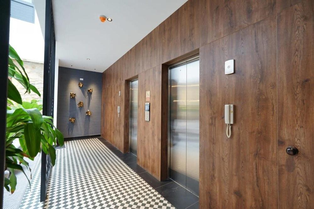 w Elegant 1BR in Casco Viejo