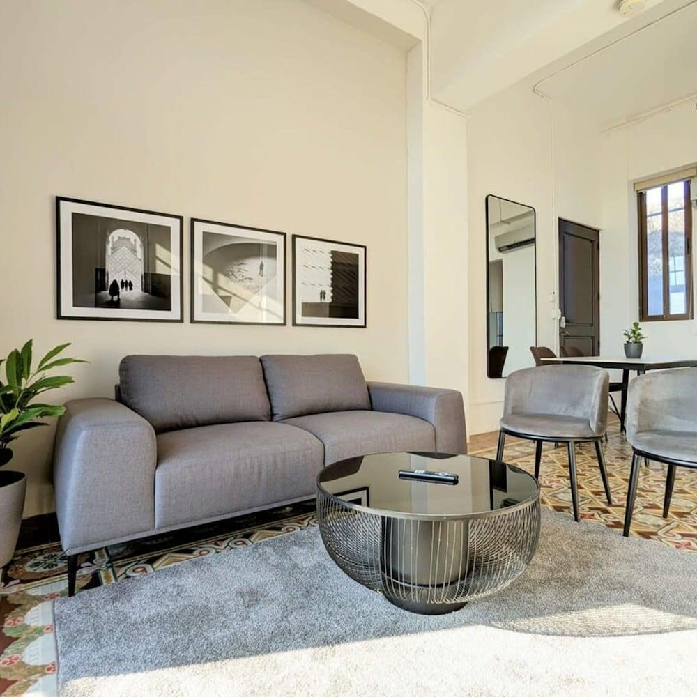 w Splendid 2BR in Casco Viejo