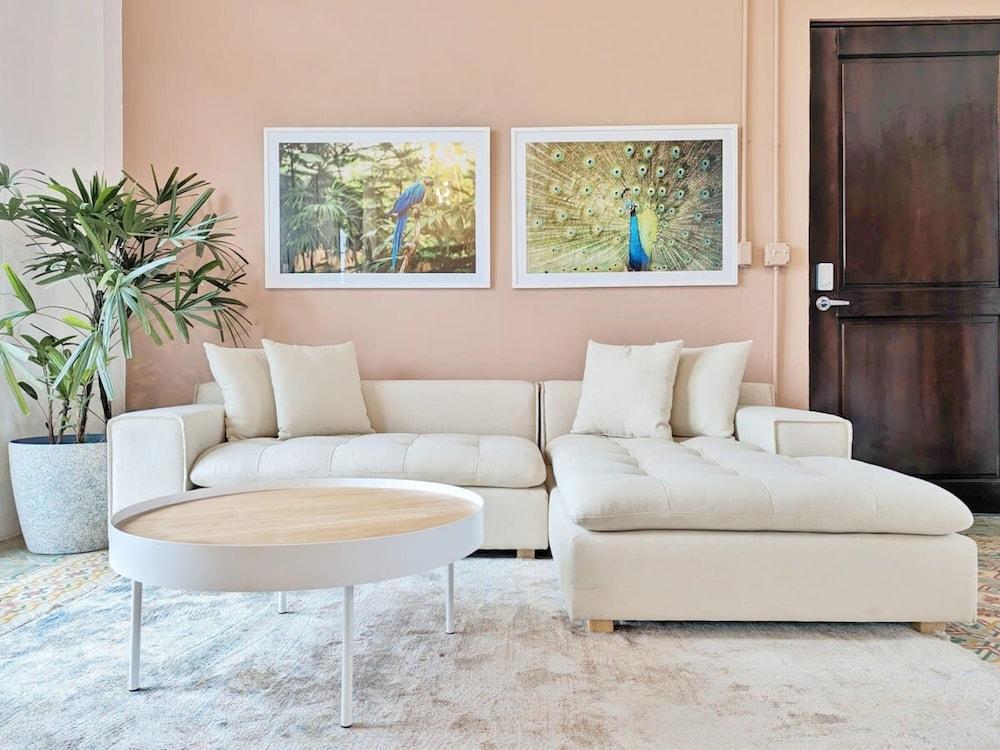 w Dreamy 3BR in Casco Viejo