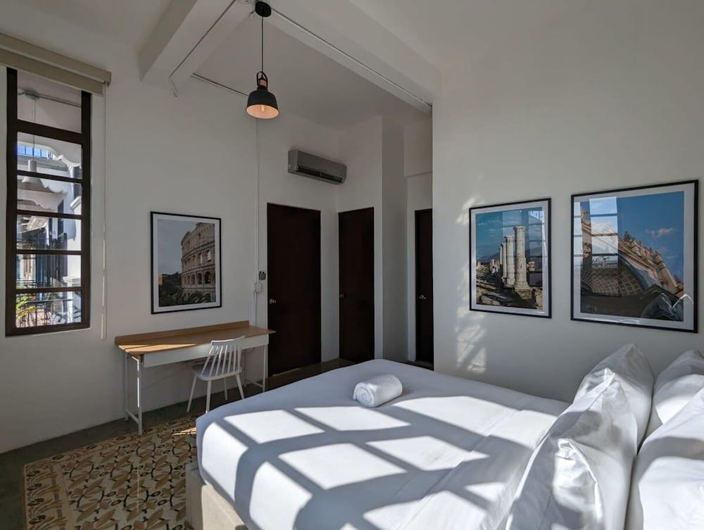 w Artistic 1BR in Casco Viejo
