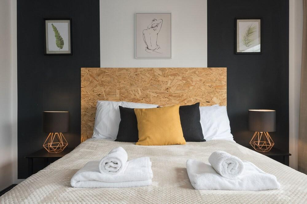 Captivating Beverley 3-bed House Private Parking