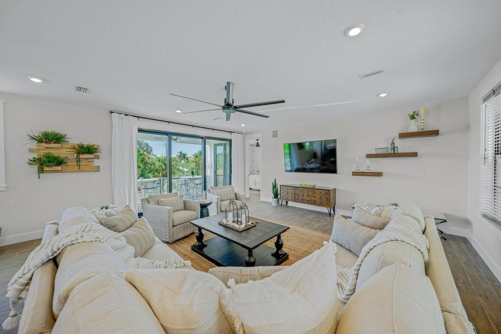 Point of Rocks in Sarasota