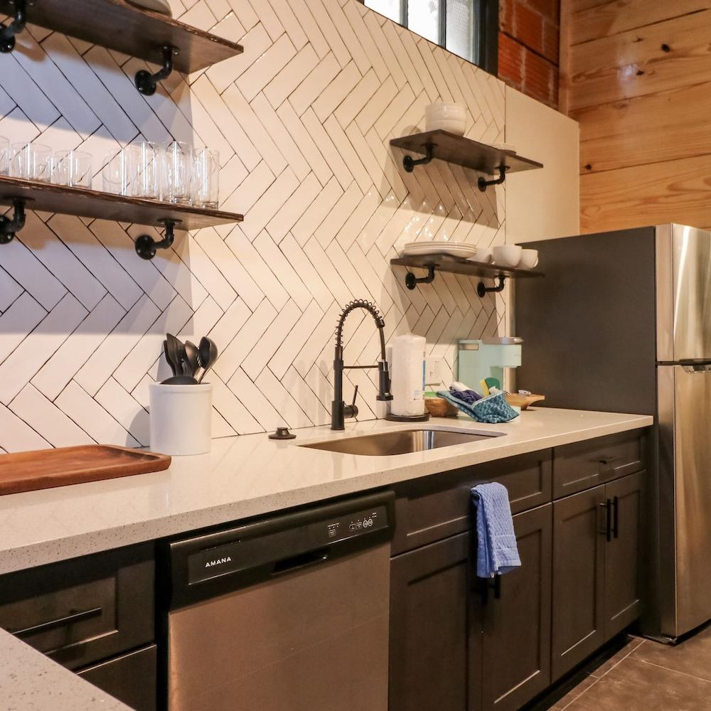 Restored Historic Loft - 3 Mins to the Beach