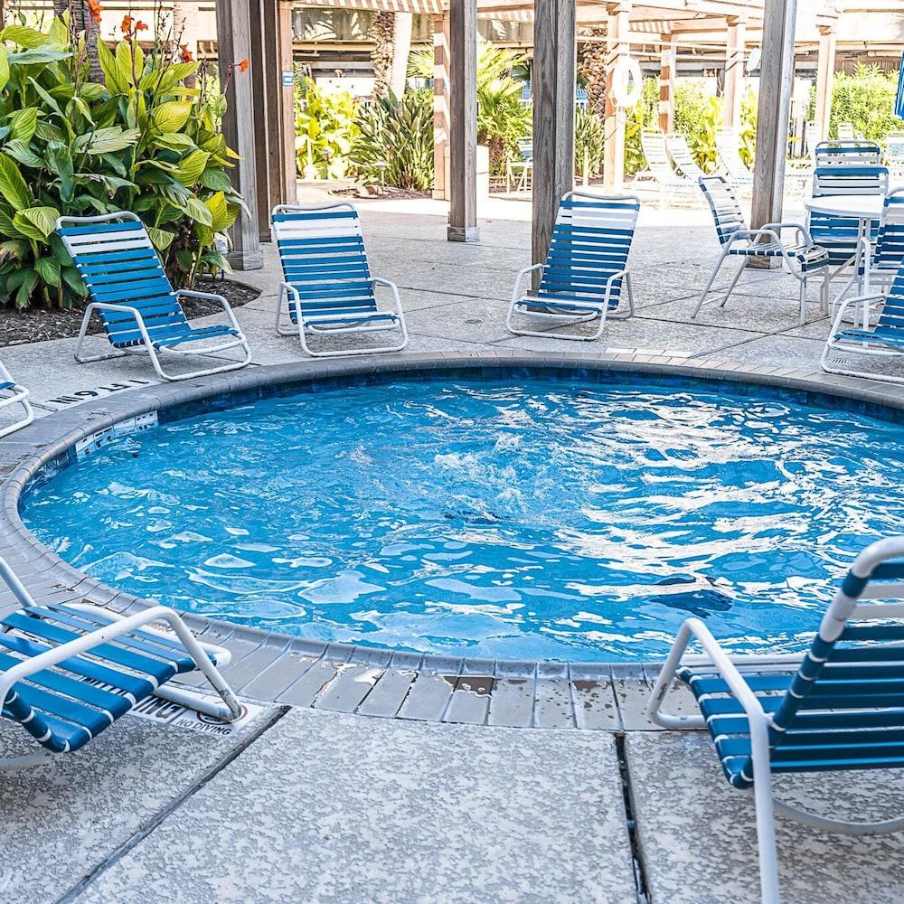 Steps to Pool and Beach Amazing Views From Two Balconies