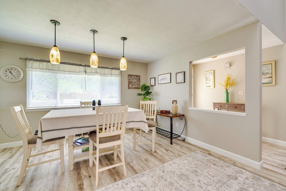 Sunny Ocala Oasis w/ Grill: Near National Forest!