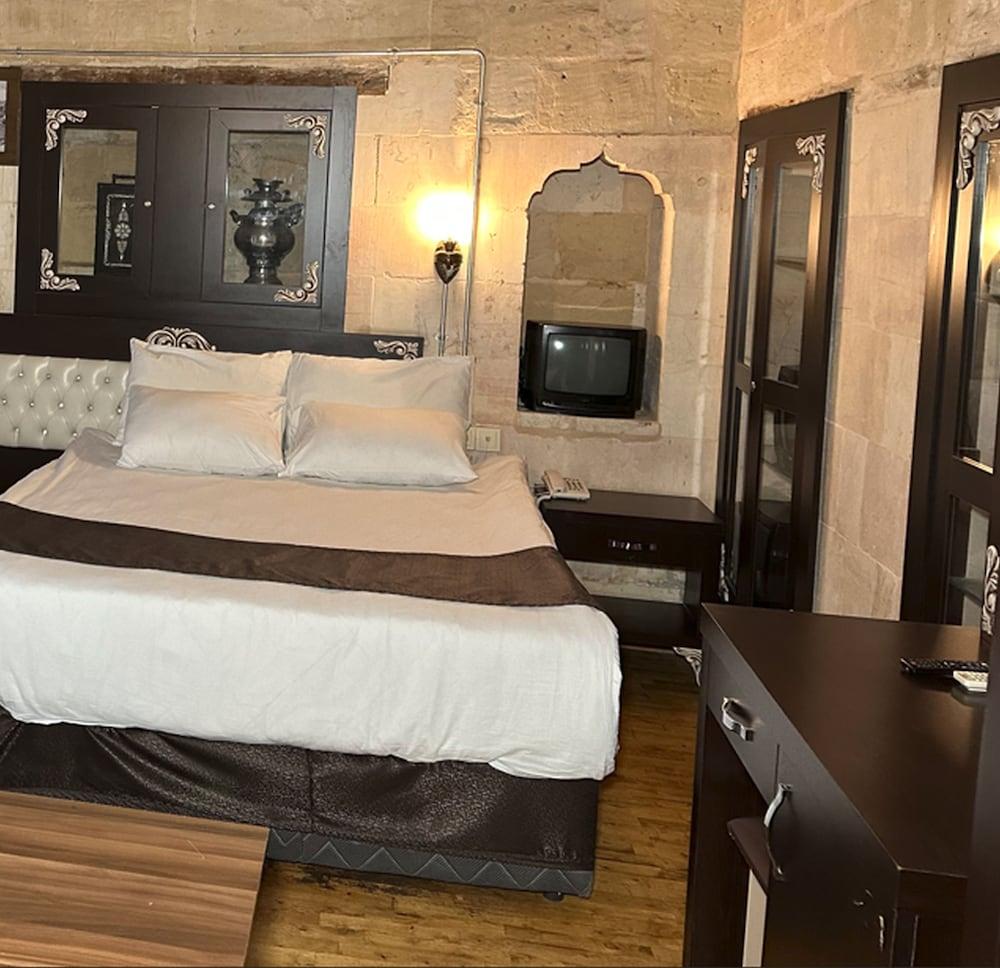 Elif Hanım Konağı