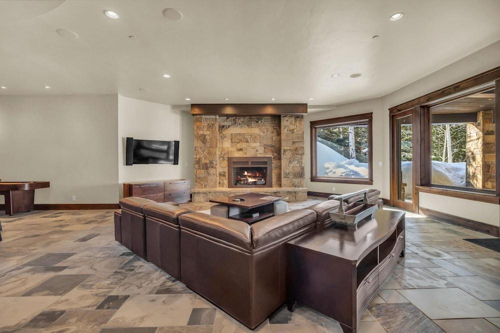 Snow Meadow at The Colony