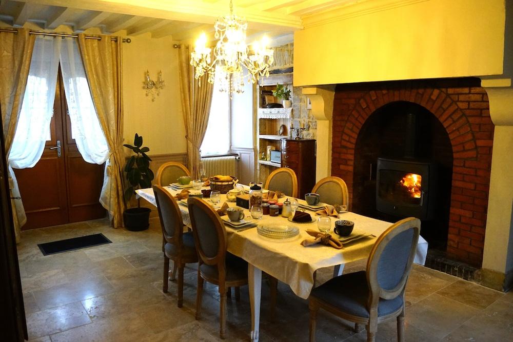 Aux léopards Normands