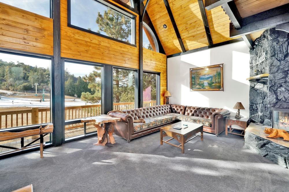 Black Diamond Chalet #1842