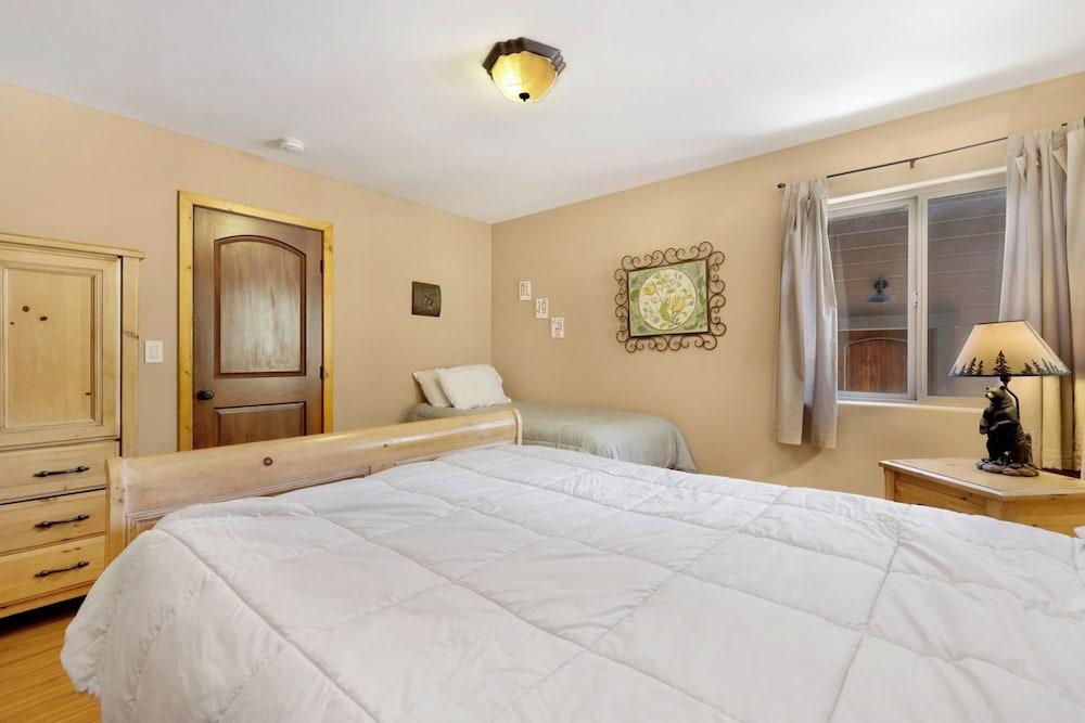 Top Notch Lodge#2056