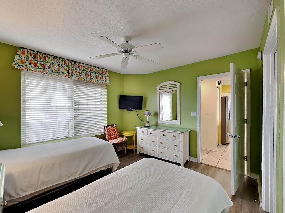 Island Princess #709