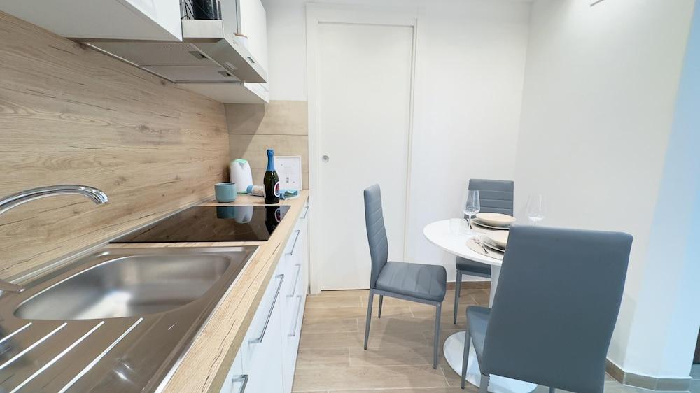 Maison Studio 1 by Ca-sa Check