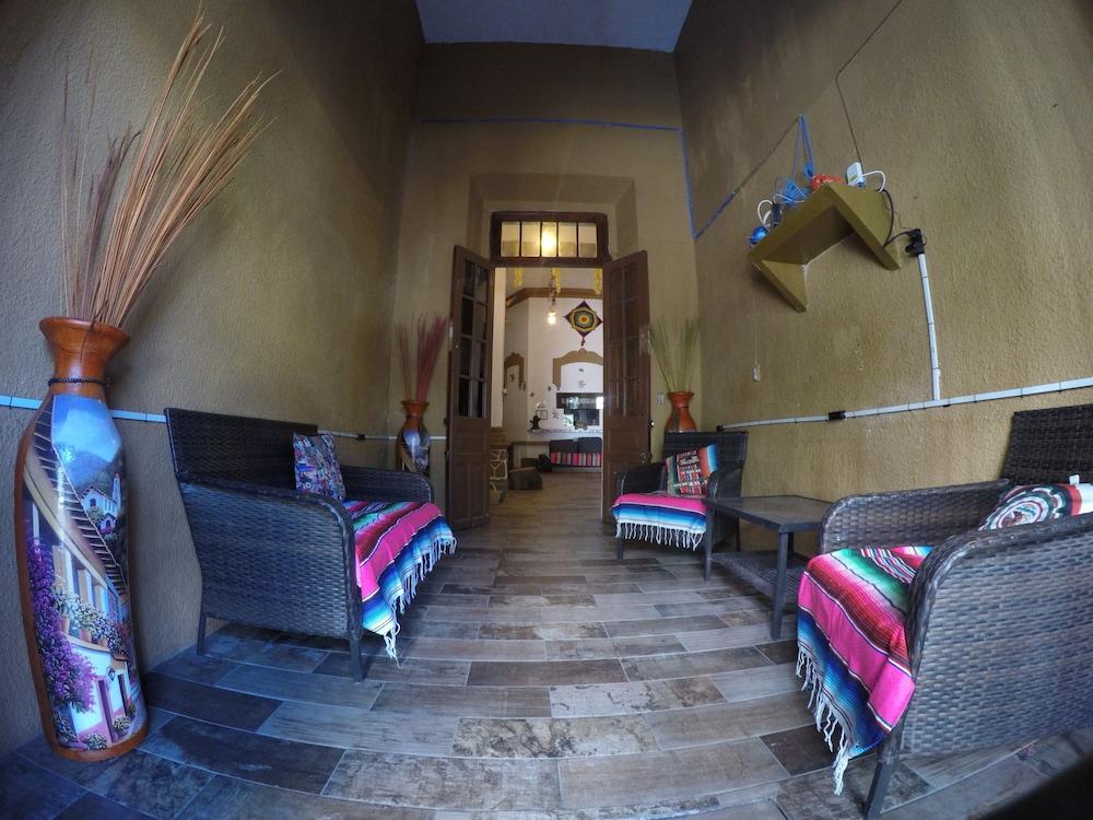 Hospedaje La Mexicana