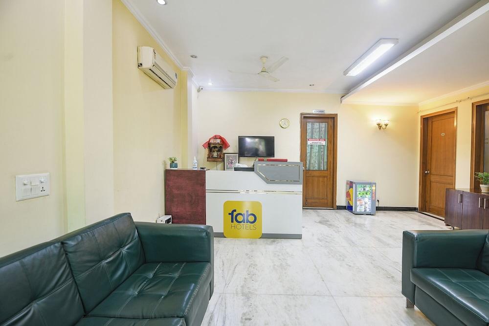 Fabexpress Red Horse