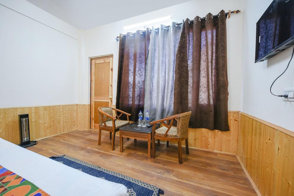 Fabhotel Paradise Guest House