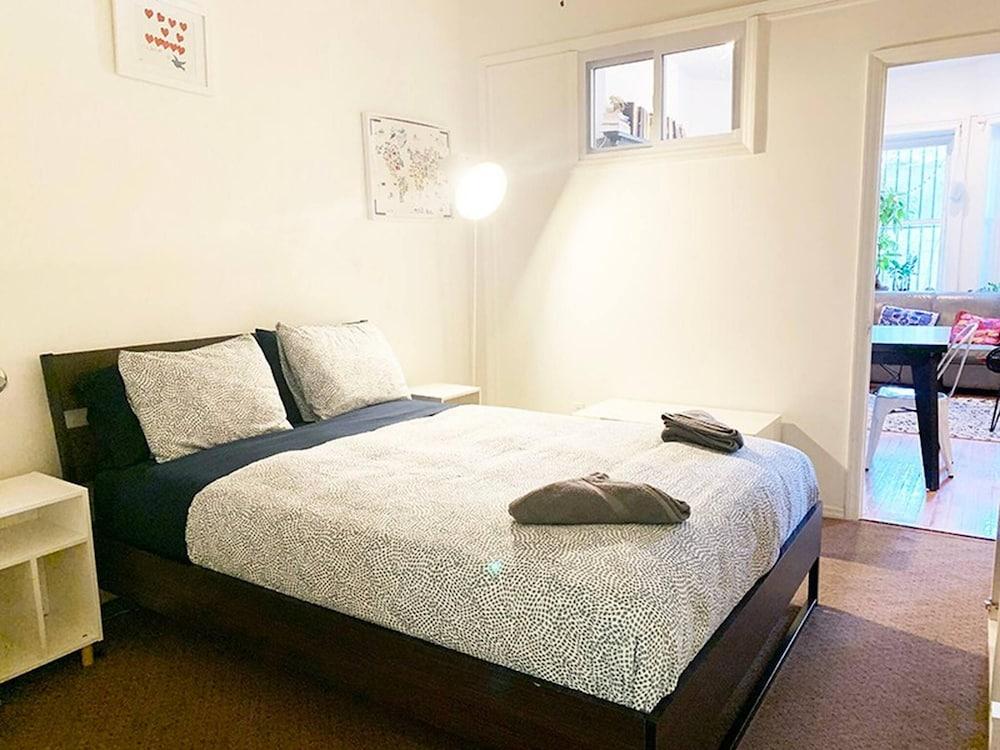 Lovely two Bedroom With Patio!