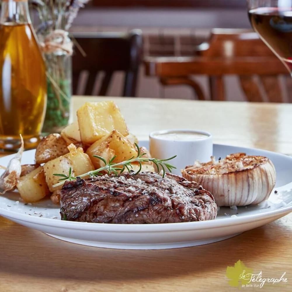 Le Telegraphe De Belle-Vue