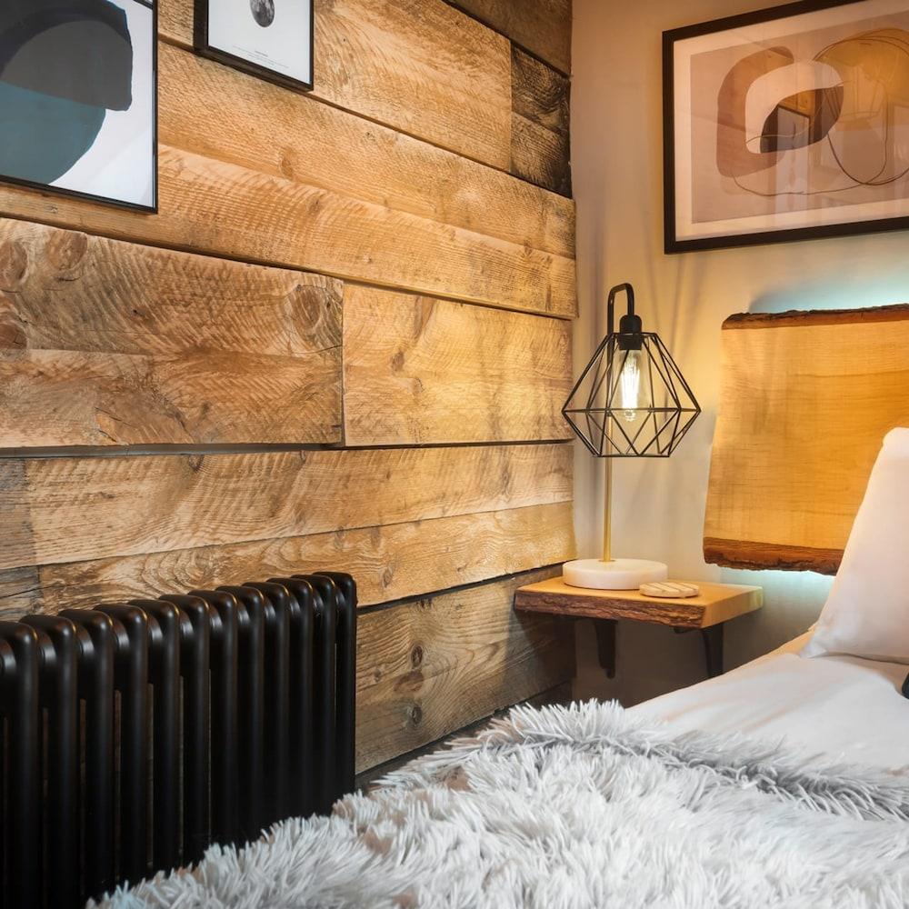 Windermere Central Hotel - Room 4