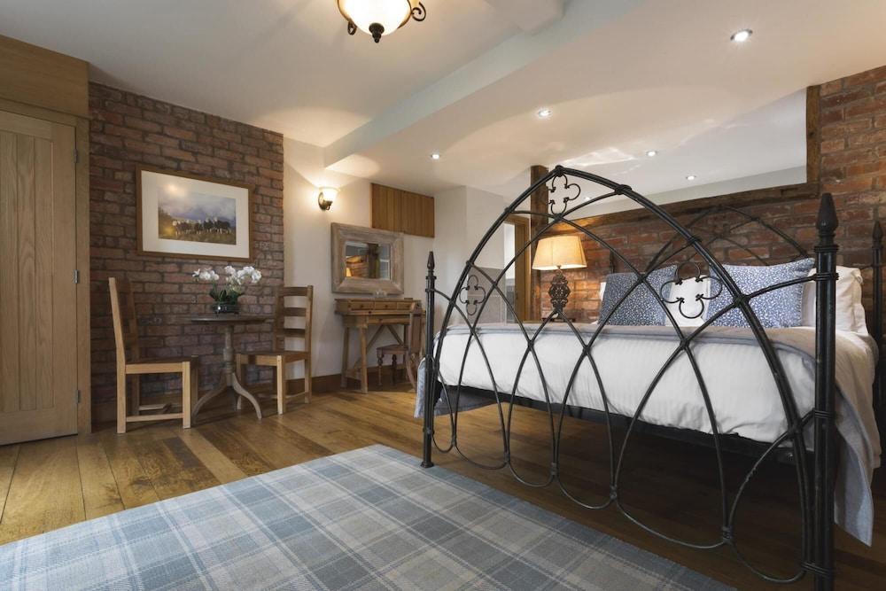 Lyth Valley Country House - 9 Rooms