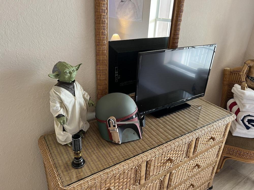 Star Wars Disney Like Resort