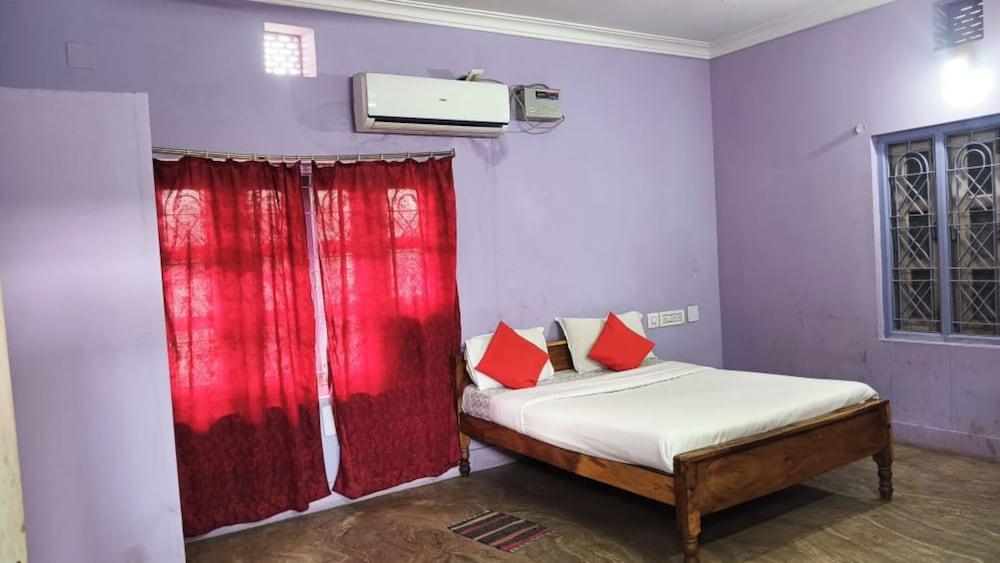 Goroomgo Kalinga Guest House Bhubaneswar