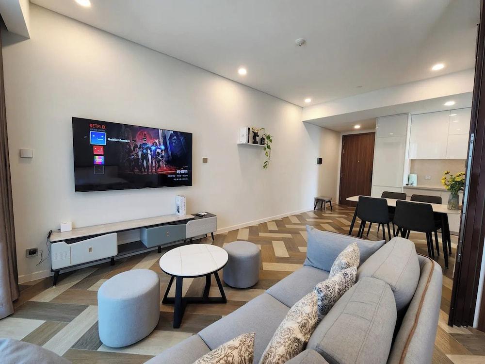 Kotrip Metropole Paradise Vacation