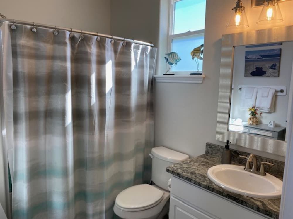 Seashell Beach by Silver Sands Vacation Rentals