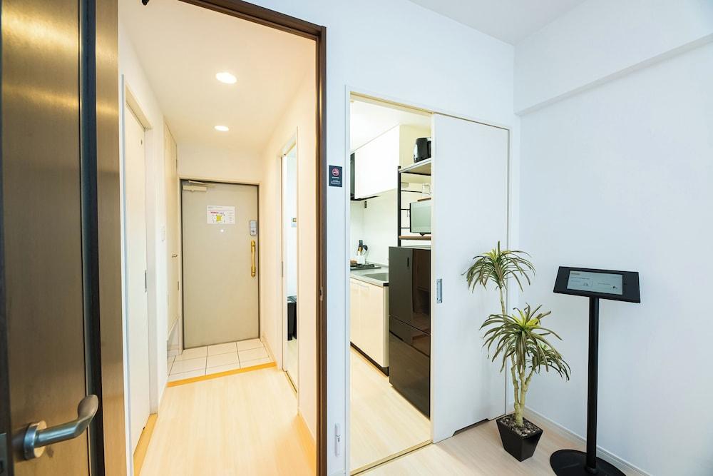 El Stanza Tenjin East