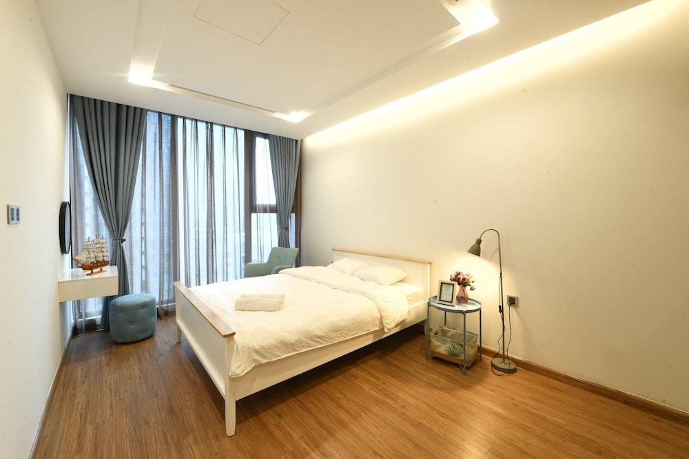Vinhomes Metropolis Ba Dinh - Apartment