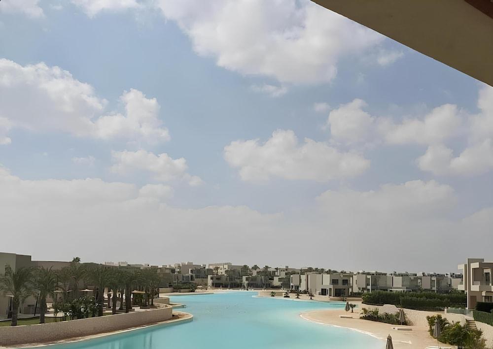 Sand Castle, Private Villa in Azha, Ain Sokhna